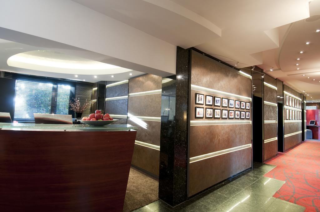 Atrium Hotel Mainz Exterior foto
